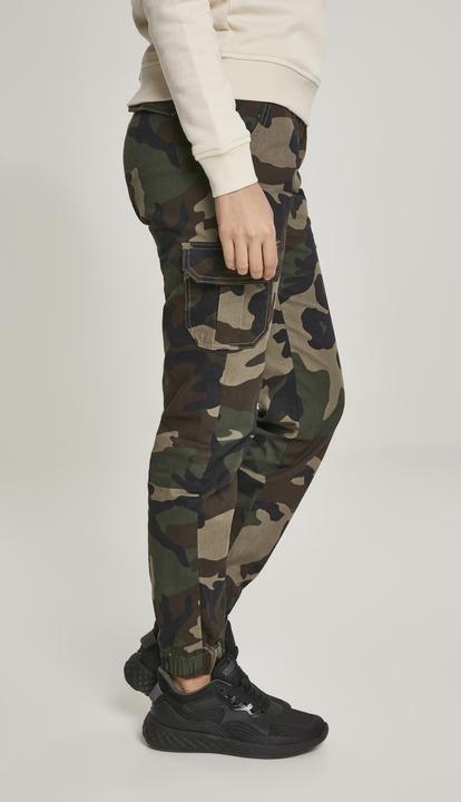 Actual product image Urban Classics Ladies High Waist Camo Cargo Pants (28)
