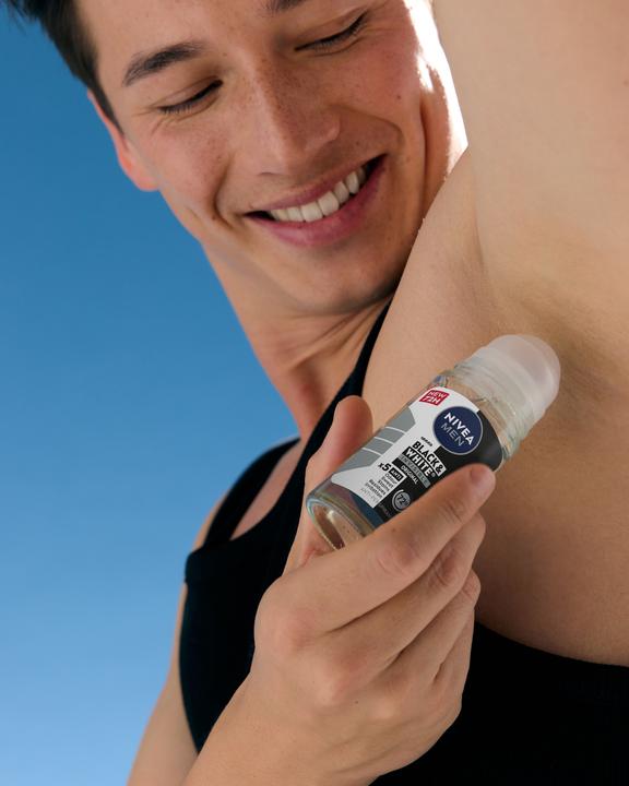 Actual product image NIVEA Black & White Invisible Original (Roll-on, 100 ml)