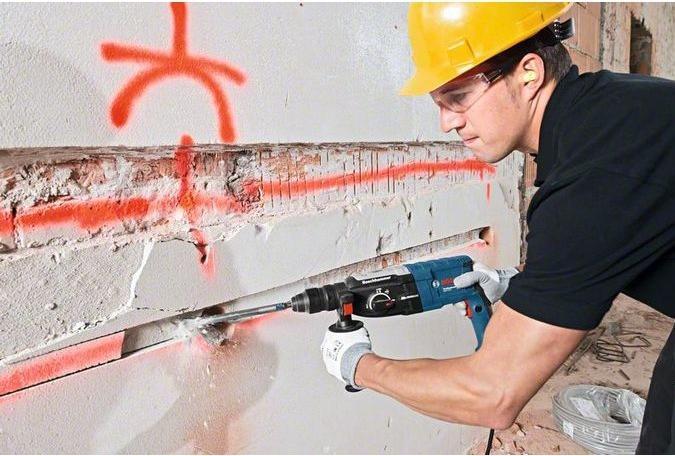 Produktbild Bosch Professional GBH 2-28 F Bohrhammer (Netzbetrieb)