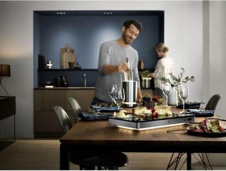 Produktbild WMF Kühl-& Warmhalteplatte elektrisch Wärmeplatte Glasoberfläche Ambient 270W