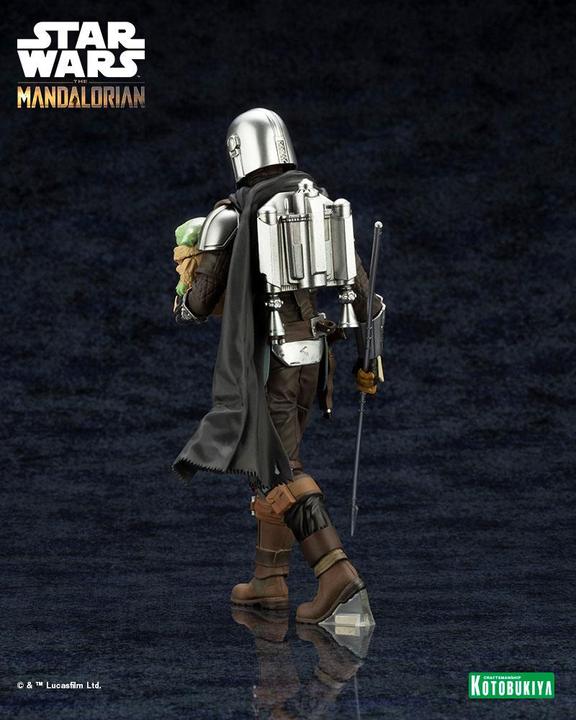 Actual product image Kotobukiya Star Wars The Mandalorian statuette PVC ARTFX 1/10 Mandalorian & Grogu with Beskar Staff 18 cm