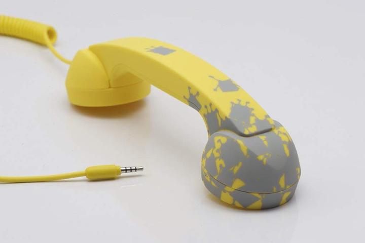Actual product image Native Union Pop Phone Retro