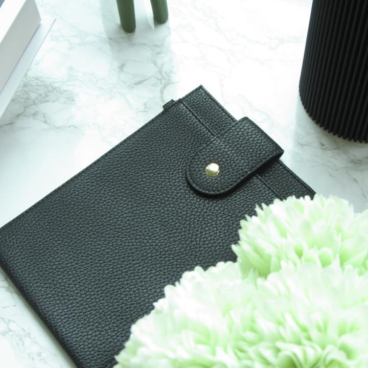 Produktbild PhoneLook Elegante universelle Smartphone Umhängetasche aus veganem Leder inkl. Umhängegurt aus Leder (vegan)