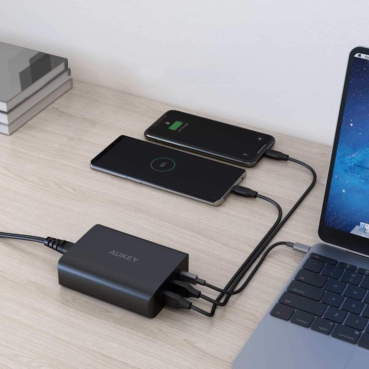 Actual product image Aukey PA-Y13 (46 W)