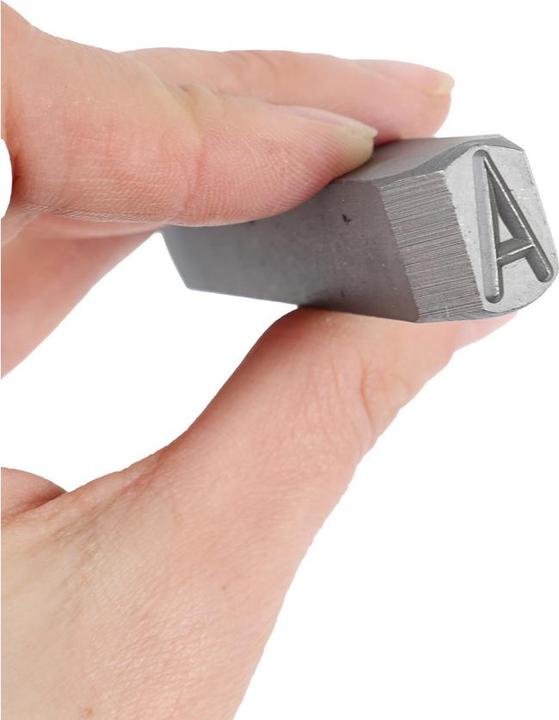 Produktbild Dönges Handschlagstempelsatz spitz, 27-teilig, A - Z, Schrifthöhe 8 mm