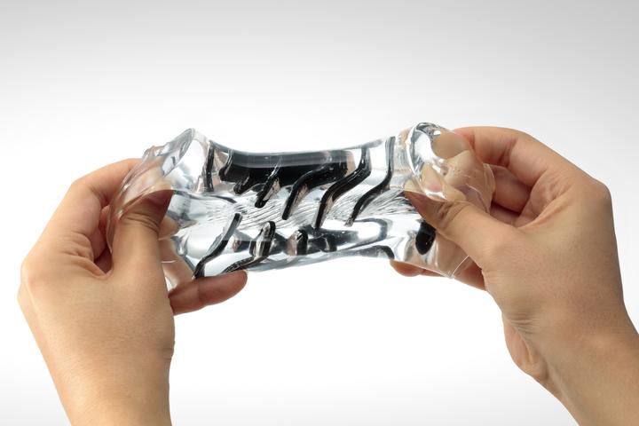 Actual product image Tenga Block