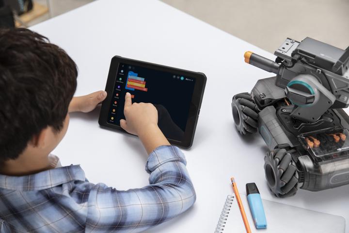 Actual product image DJI RoboMaster S1