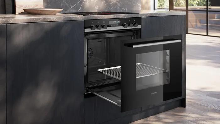 Actual product image Siemens Built-in cooker set, EI645CFB6E + HE578BBS4, built-in cooker, induction hob, PQ521IB02