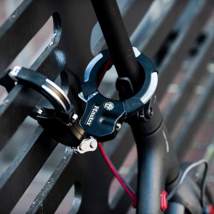 Actual product image Master Lock Handschellenschloss Street Cuff