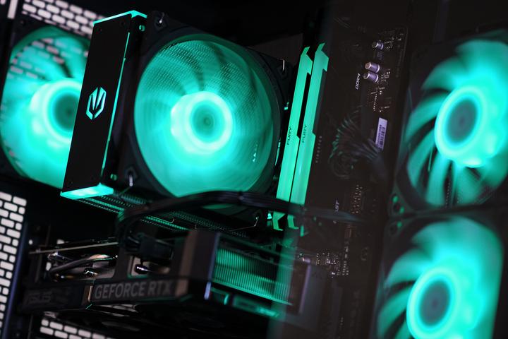 Produktbild Actina 5901443416487 (AMD Ryzen 5 7600X, 32 GB, 1000 GB, GeForce RTX 5070 Ti)