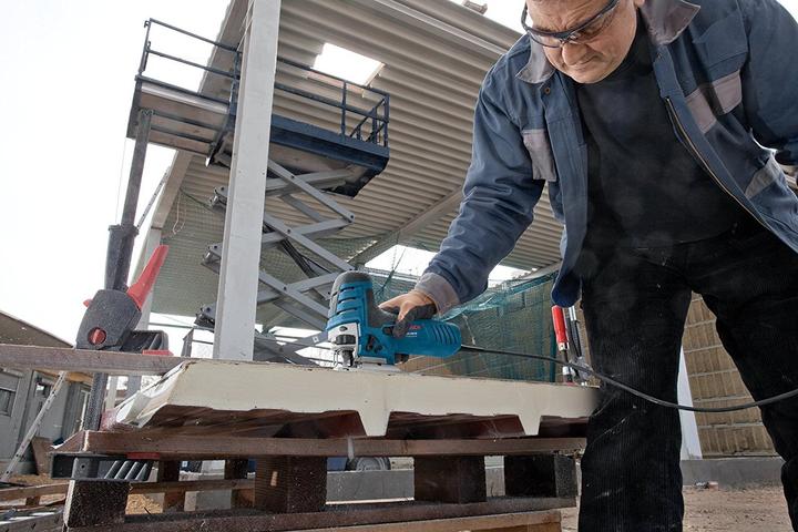Produktbild Bosch Professional Stichsäge GST 150 CE, im Handwerkerkoffer