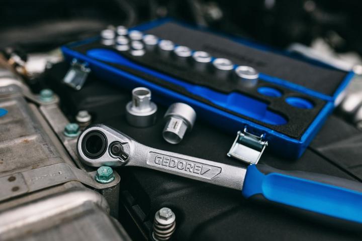 Actual product image Gedore 19 SKU-20 Socket spanner set 1/2", 14 pieces, 10-24 mm (23 mm, 10 mm, 13 mm, 16 mm, 18 mm, 15 mm, 17 mm, 20 mm, 11 mm, 14 mm, 19 mm, 22 mm, 24 mm, 12 mm, 21 mm)