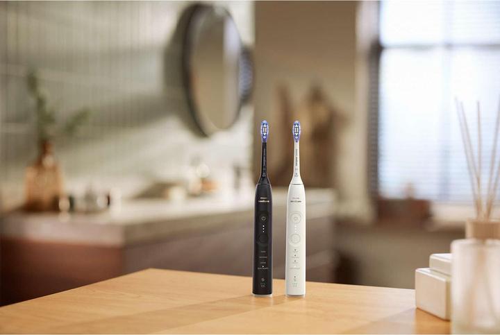 Actual product image Philips Sonicare Series 7100 (Sonic toothbrush)