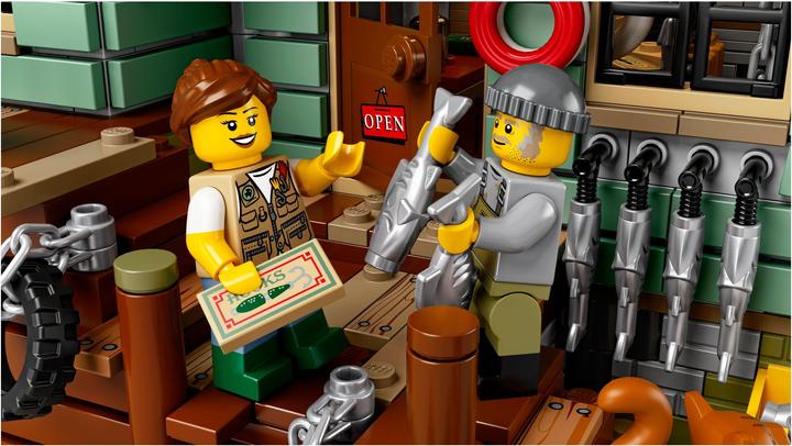 Actual product image LEGO Old fishing shop (21310, LEGO Ideas, LEGO Rare Sets)