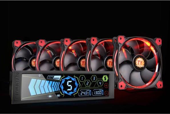 Actual product image Thermaltake Commander Ft Fan Control (5 Fan)