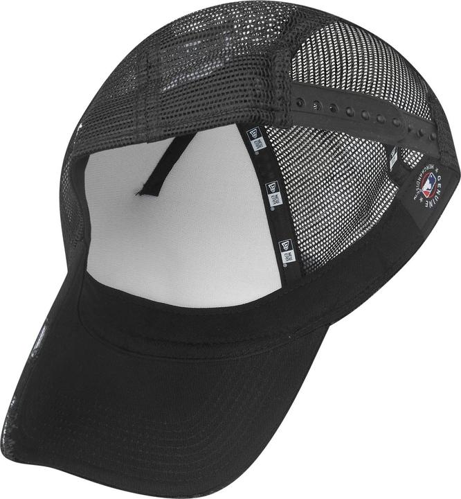 Actual product image New Era Mesh Trucker Cap DISTRESSED New York Yankees black