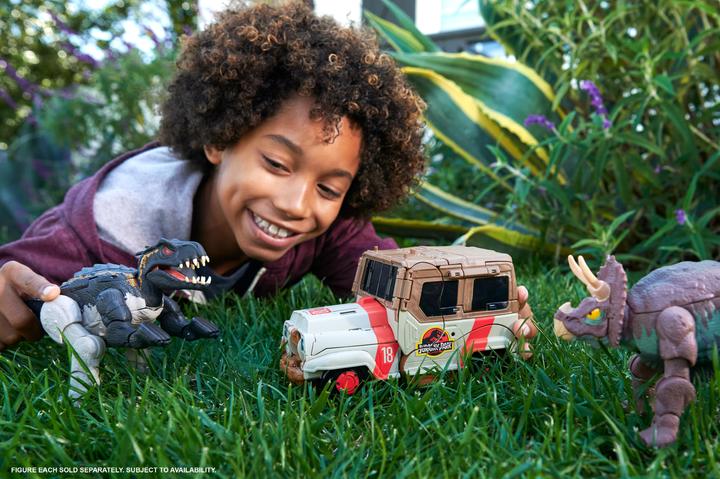 Immagine prodotto Jurassic World Fierce Changers Dino Extenders Indoraptor/Brachiosaurus