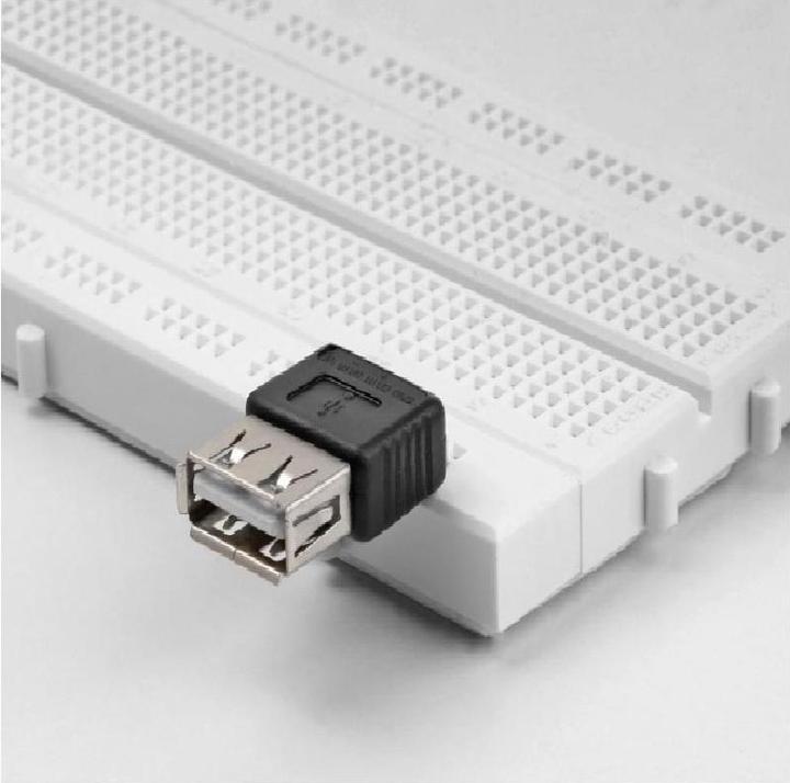 Actual product image Delock Adapter USB 2.0 type-A socket to 4 pin 90 angled (2.45 cm)