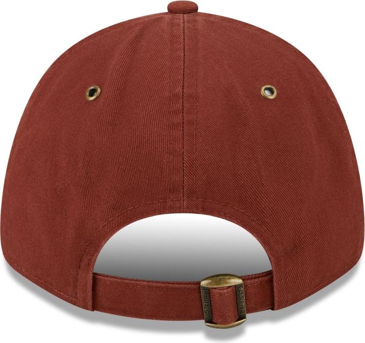 Actual product image New Era 9Forty Strapback Cap - Canvas Boston Red Sox Brown