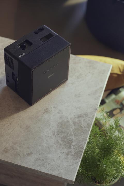 Immagine prodotto Epson EF-12 (Full HD, 1000 lm, 1:1)