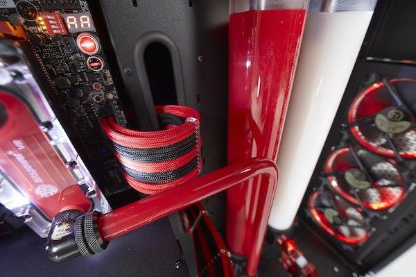 Image du produit Joule Performance Craft 1 (I9-9980XE, 64 Go, 1000 Go, GeForce RTX 2080 Ti)