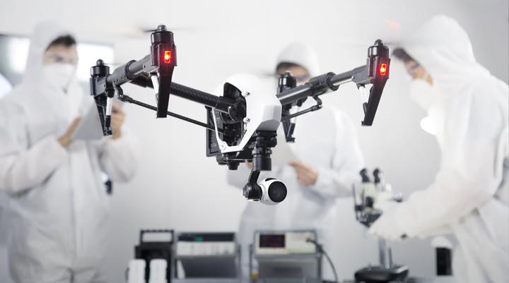 Actual product image DJI Inspire One with remote control (18 min, 2935 g)