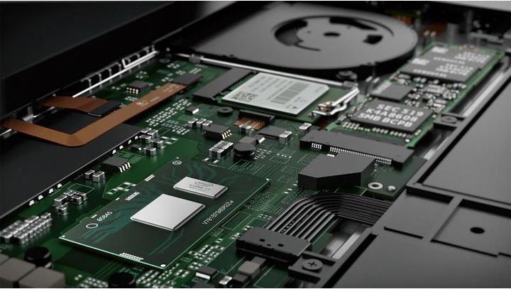 Produktbild Lenovo Miix 520-12 (12.20", Intel Core i5-8250U, 8 GB, 256 GB, CH)