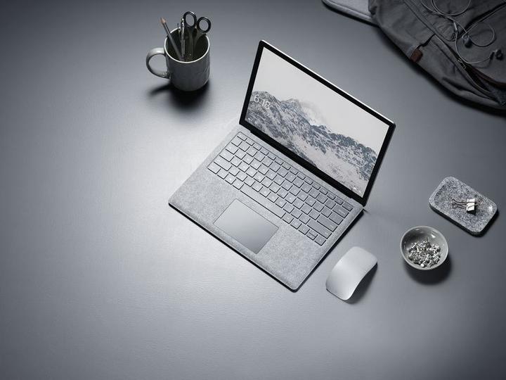 Image du produit Microsoft Ordinateur portable Surface (13.50", Intel Core i5-7300U, 8 Go, 128 Go)