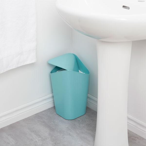 Actual product image Umbra Corner Can swing lid bin (10 l)