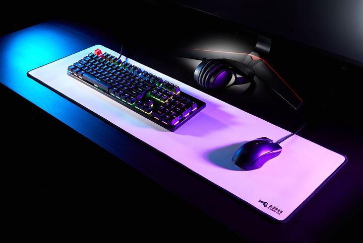 Actual product image Glorious PC Gaming Race Gw-E (Wide)