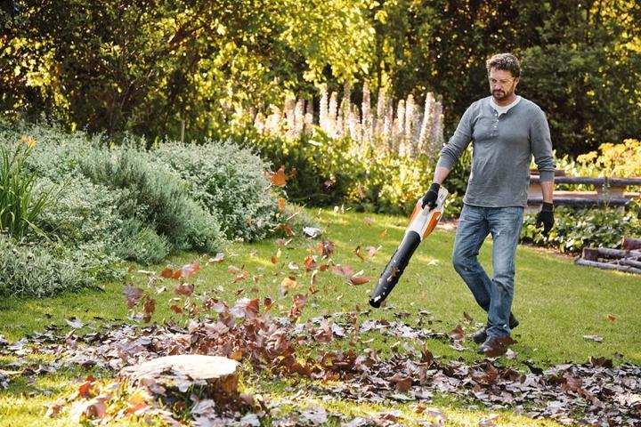 Immagine prodotto Stihl BGA 57 Set (Batteria ricaricabile, Soffiafoglie)