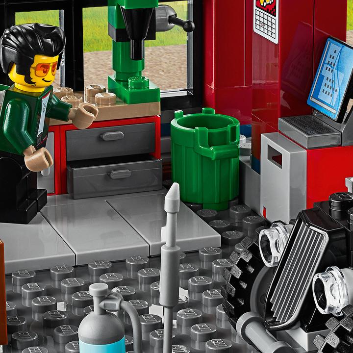 Immagine prodotto LEGO Officina di sintonizzazione (60258, LEGO City)
