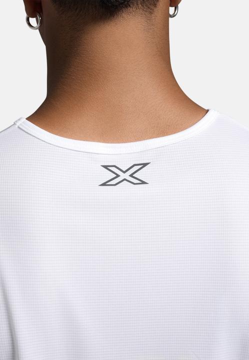 Produktbild 2XU Aero Tank (L)