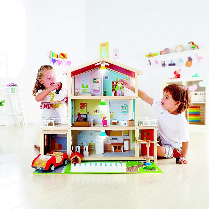 Actual product image Hape family car