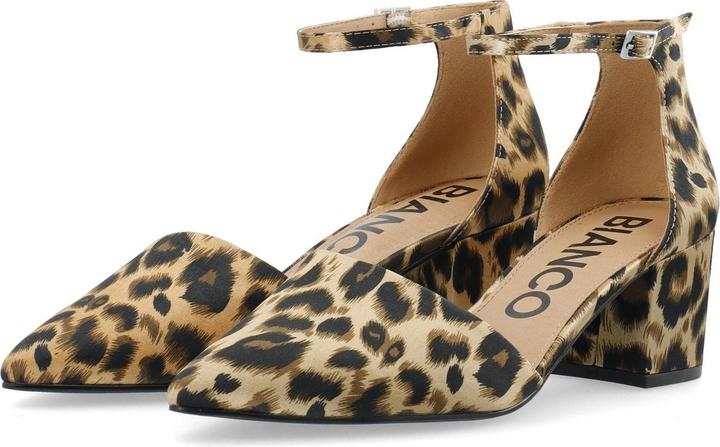 Actual product image Bianco BIADEVIVED Pumps (39)
