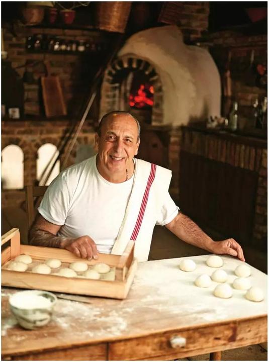 Produktbild Gennaros Pizza, Pane, Panettone (Deutsch, Gennaro Contaldo, Carla Gröppel-Wegener, 2021)
