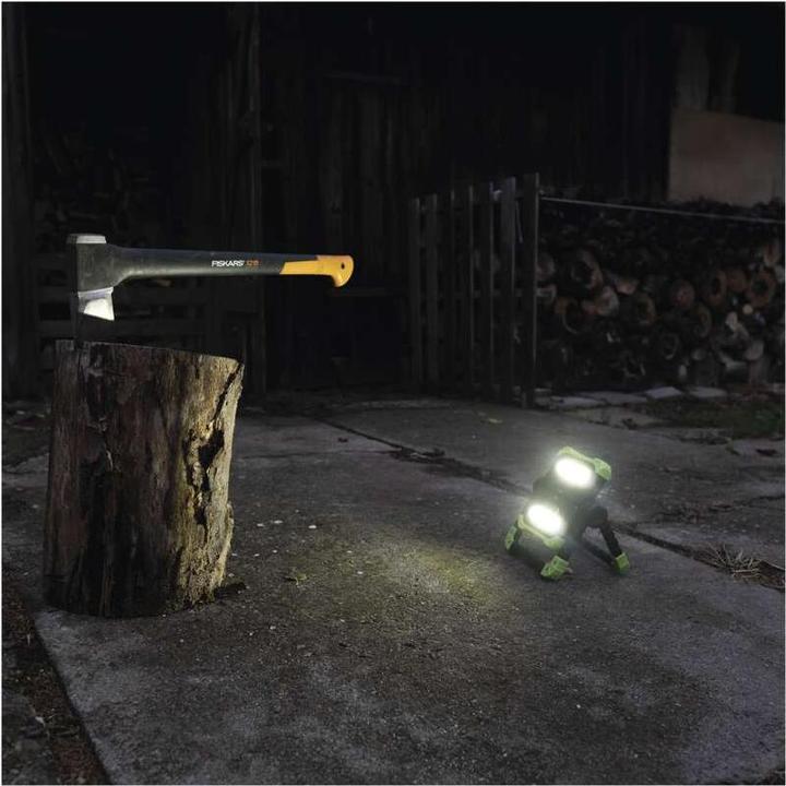 Actual product image Emos Rechargeable COB LED Work Floodlight P4536, 2000 lm, 8000 mA (2000 lm)