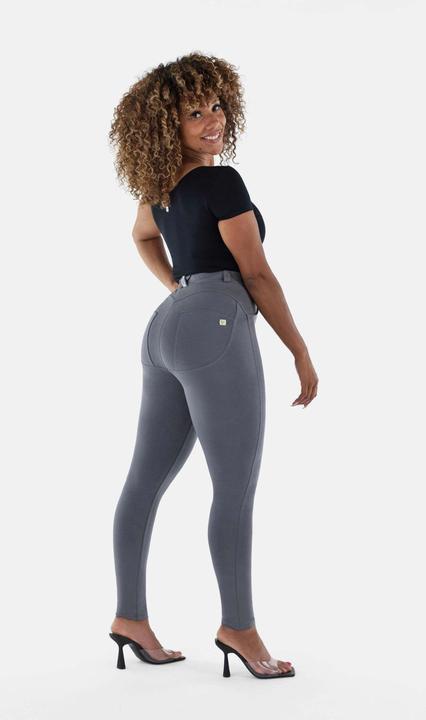 Actual product image Freddy WR.UP® Shaping Pants - Curvy WRUP1RC001NS (S)