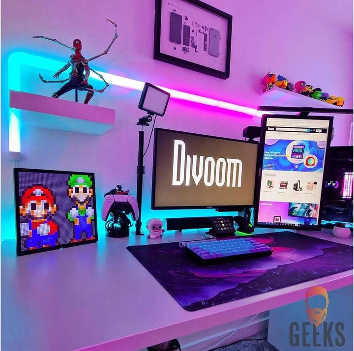 Actual product image Divoom Pixoo 64 (10.30", 64 x 64 pixels)