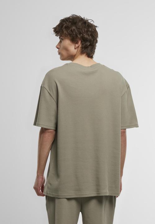 Actual product image Urban Classics Waffle Tee - 138259 (M)