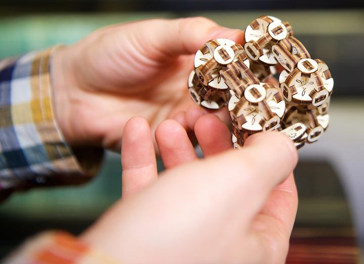 Immagine prodotto Ugears Flexi Cubus