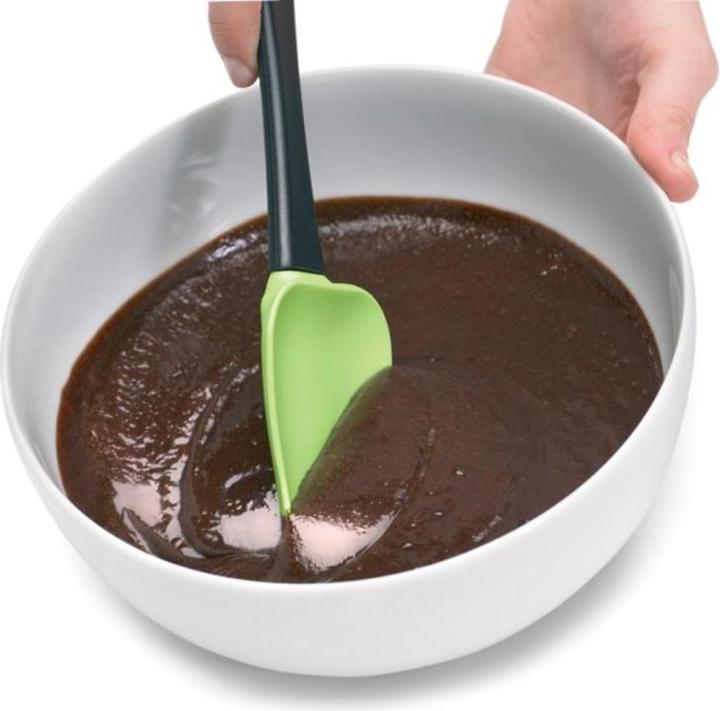Actual product image Lékué Dough scraper