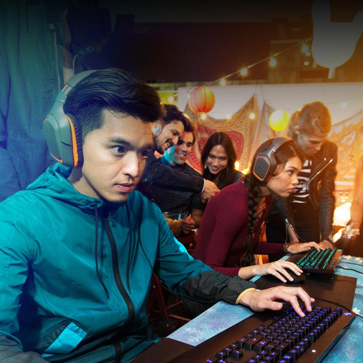 Actual product image Logitech G G213 Prodigy (CH, Cable)