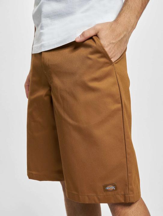 Actual product image Dickies The 13 Inch Multi Pocket short (33)