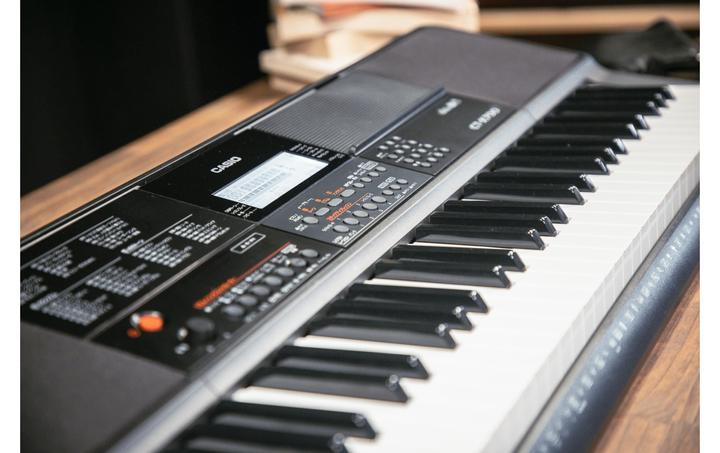 Produktbild Casio Keyboard CT-X700 (61 Tasten)