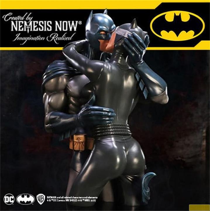 Image du produit Nemesis Now DC Comics buste Batman & Catwoman 30 cm