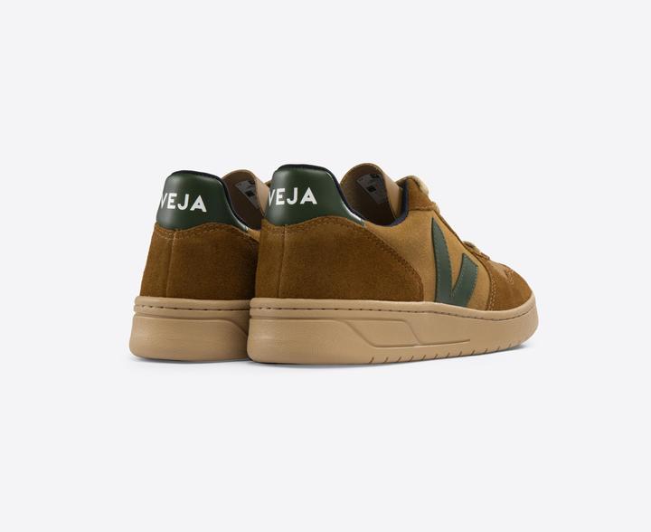Actual product image Veja V-10 (39)