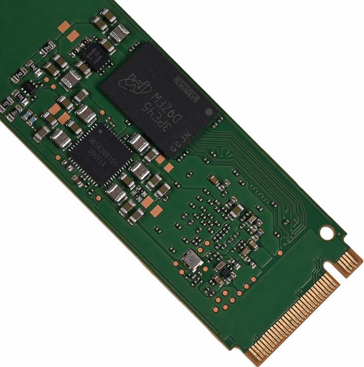 Actual product image Micron 7450 PRO M.2 PCI Express 4.0 3D TLC NAND NVMe (3840 GB, M.2 22110)