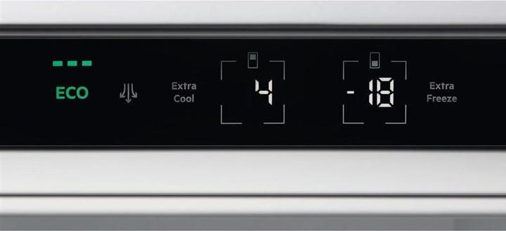 Actual product image Electrolux ENG7TE75S 700 Series GreenZone Combined Refrigerator (376 l)