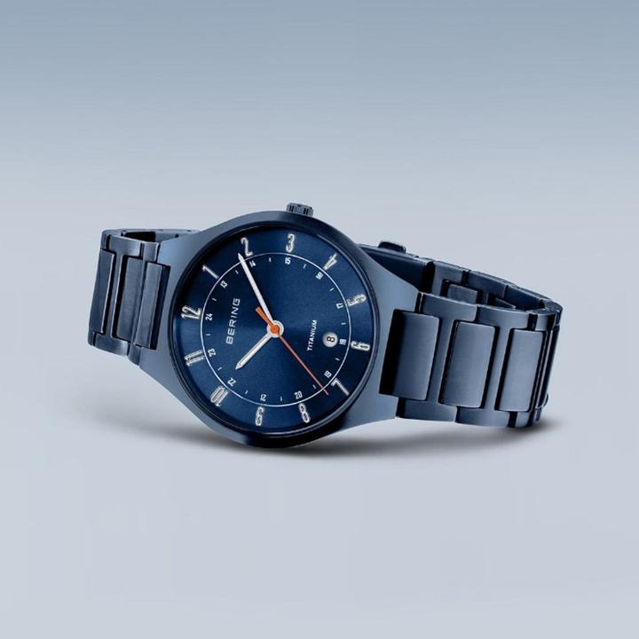 Produktbild Bering Titanium (Sportuhr, 39 mm)